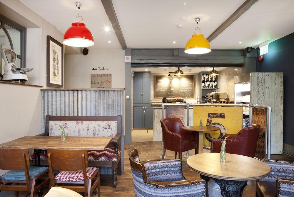 George Hotel & Granary 프롬 외부 사진