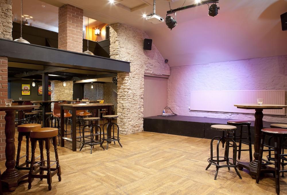 George Hotel & Granary 프롬 외부 사진