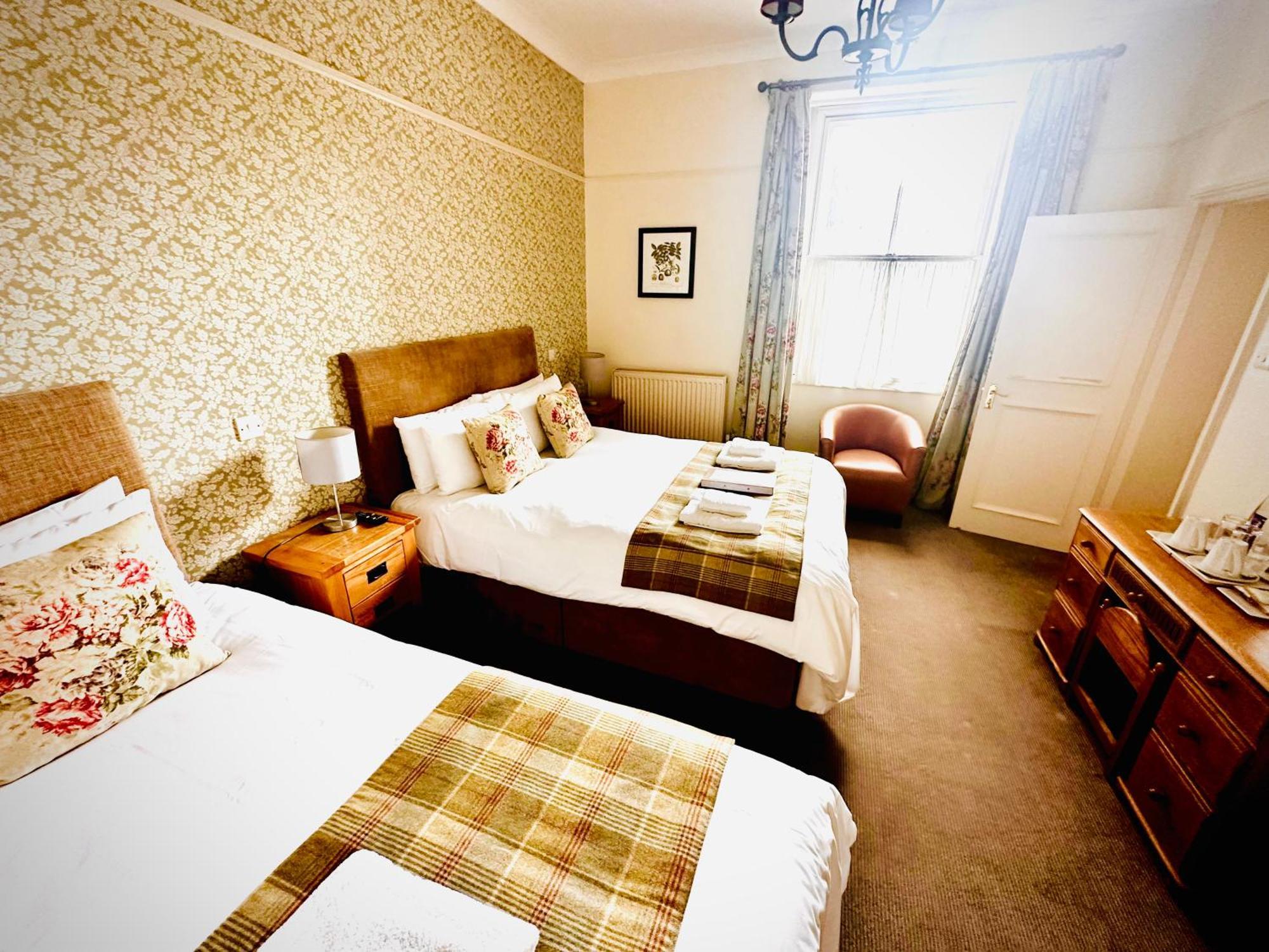 George Hotel & Granary 프롬 객실 사진
